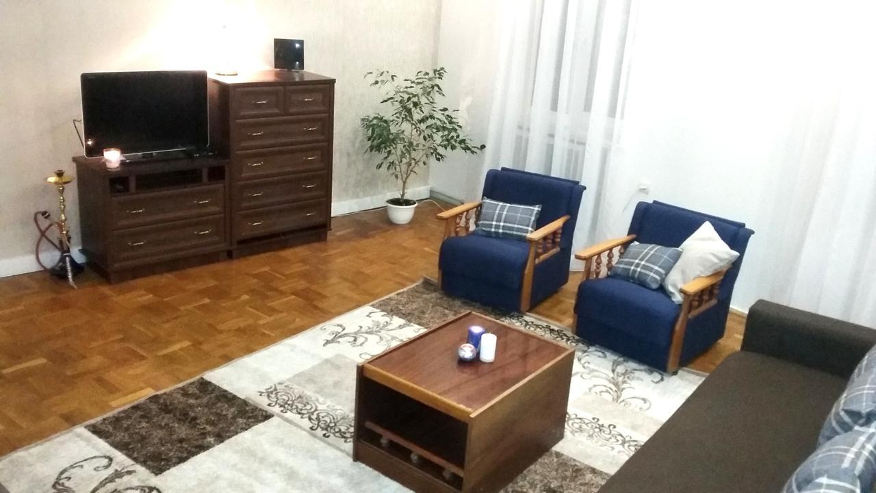 Max Apartments In Lviv Exteriör bild
